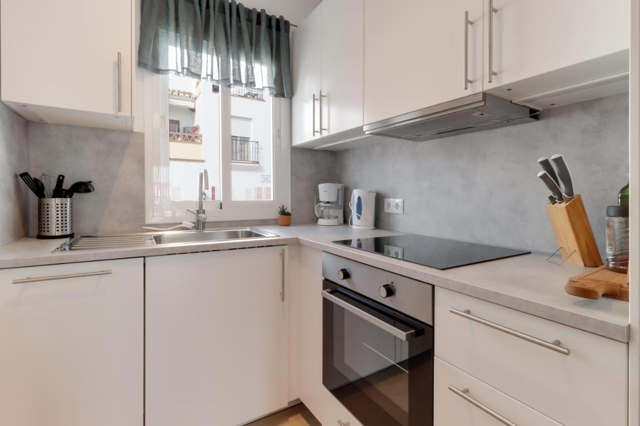 Apartamento Apt Nerja Chimenea With Ocean View, A/C, & Fiber Exterior foto